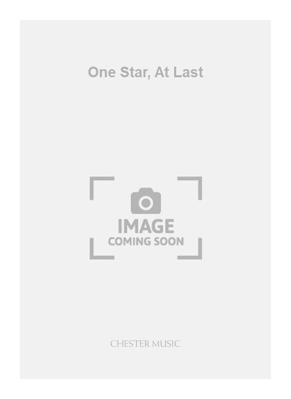 One Star, At Last de Peter Maxwell Davies, Réduction pour piano pour sATB